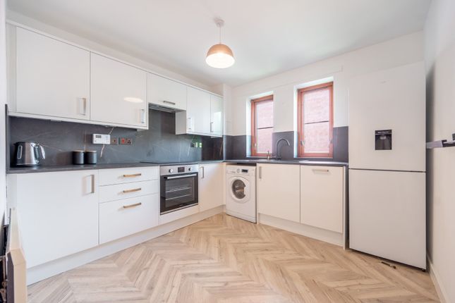 Flat D, 33, Herbert Street, Glasgow City photo 4