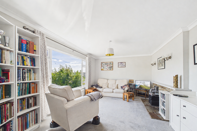 6, Pendennis Road, Looe photo 2