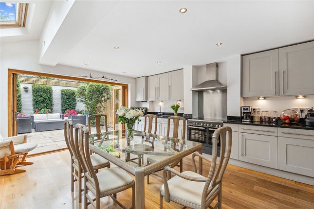 Thumbnail Terraced house for sale in Chatto Road, London