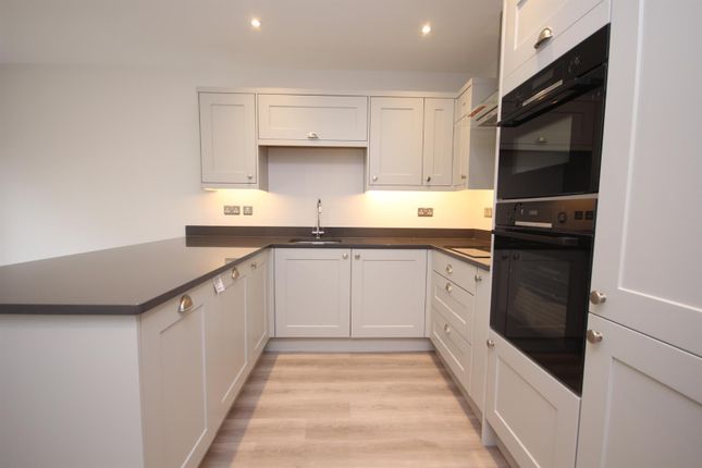 3a, Speyside Close, Fareham photo 2