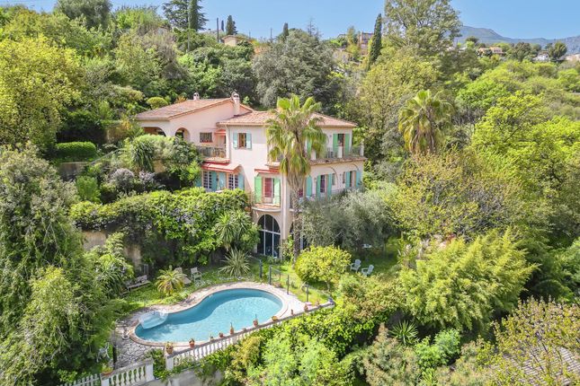 Villa for sale in Menton, Provence-Alpes-Cote D'azur, France
