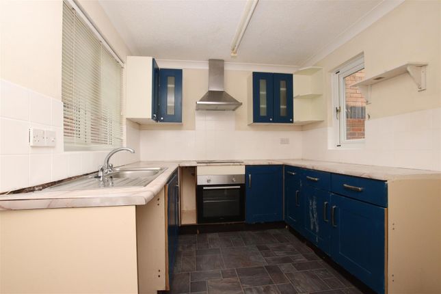 244, Farm Hill, Exeter photo 2