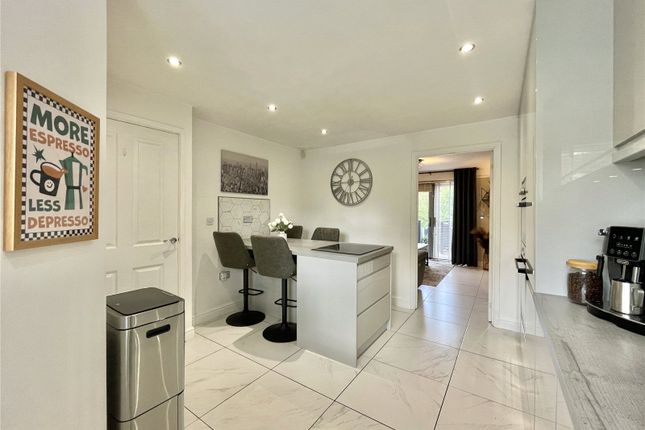 9, Worsley Close, Runcorn photo 4