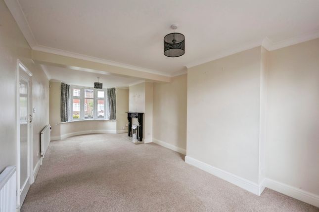 18, Axholme Road, Scunthorpe photo 4