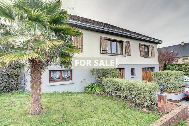 Detached house for sale in Lingreville, Basse-Normandie, 50660, France
