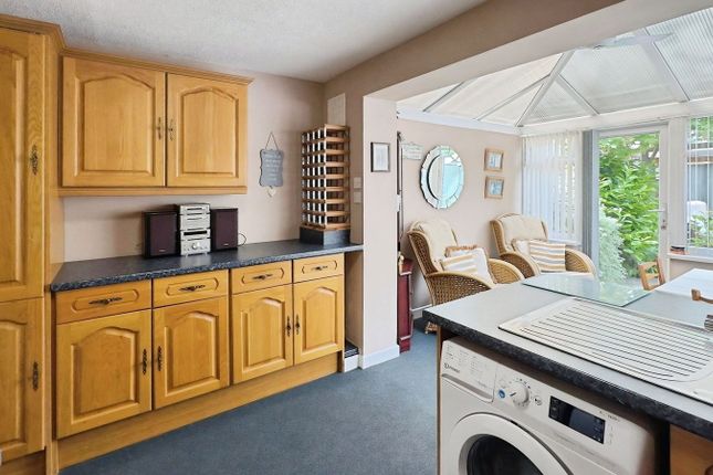 8, Allison Gardens, Ilkeston photo 3