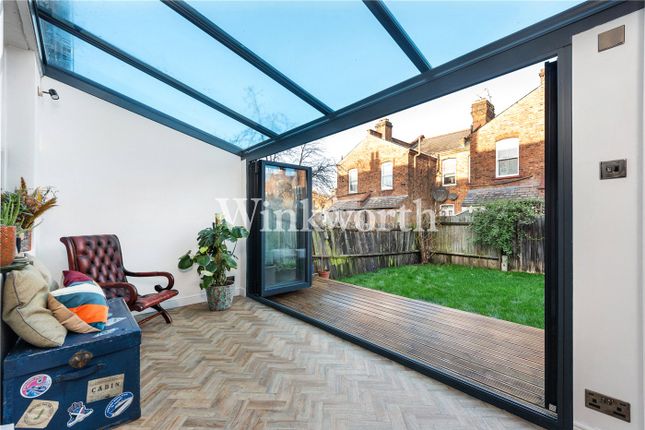 Terraced house to rent in Hewitt Avenue, London