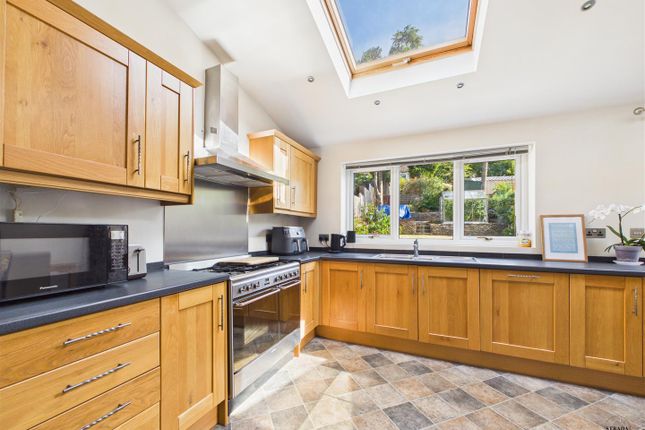 19, Rhodes Avenue, Chesterfield photo 2