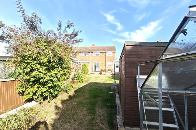 25, Sawtry Close, Luton, Sawtry Close, Luton, Luton photo 3