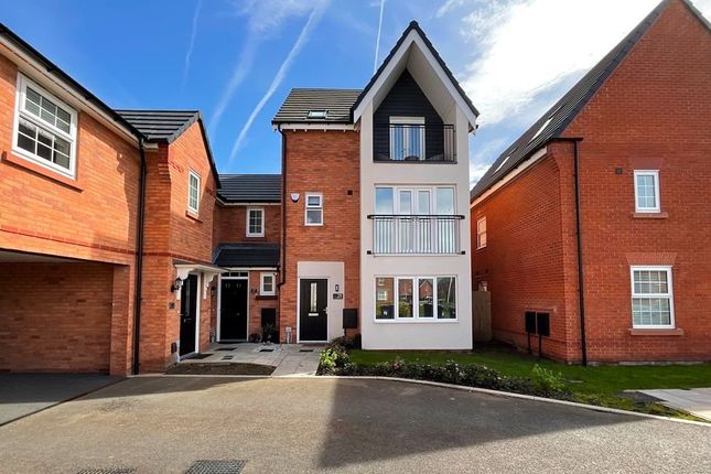 Town house for sale in Darlton Drive, Kew, Southport