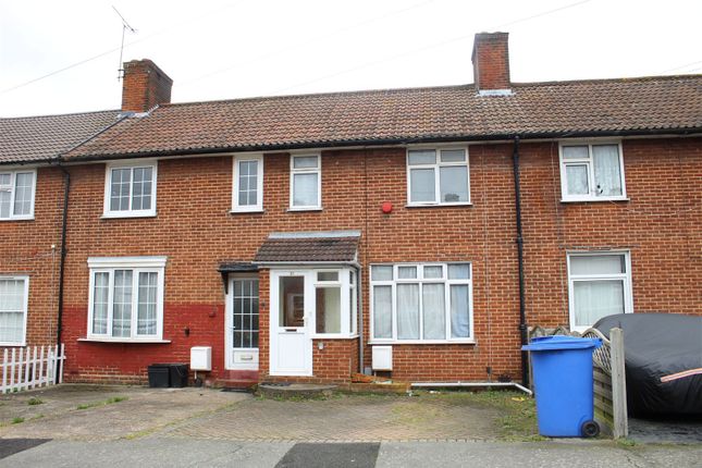 Terraced house to rent in Widecombe Road, Mottingham