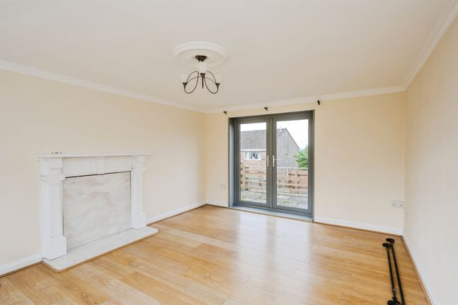 29, Greenwood Drive, Neath photo 4