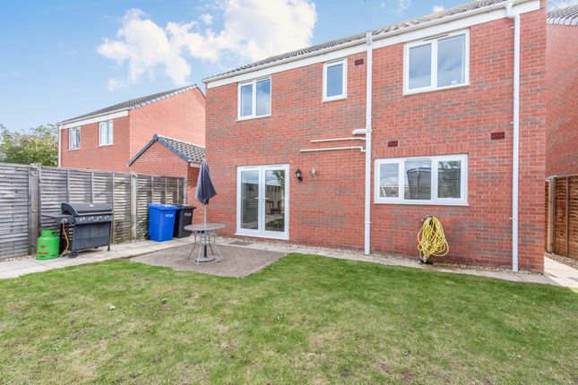 26, Harrow Drive, BURY ST. EDMUNDS photo 2