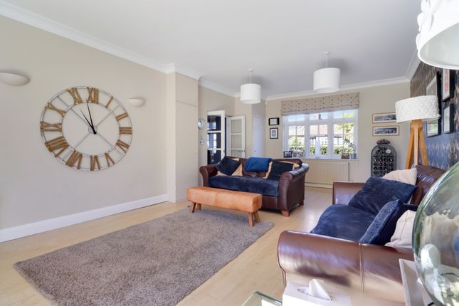 165, Hayes Lane, Bromley photo 4