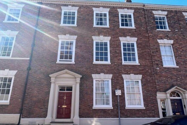 Thumbnail Flat to rent in King Street, Chester