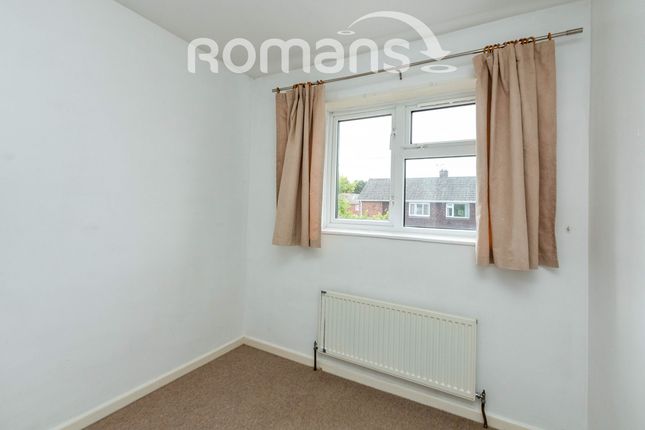55, Kingston Road, Camberley photo 3