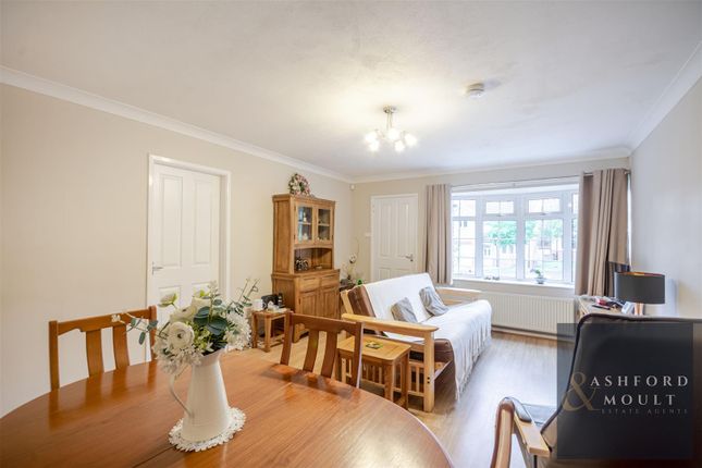 26, Longue Drive, Nottingham photo 2