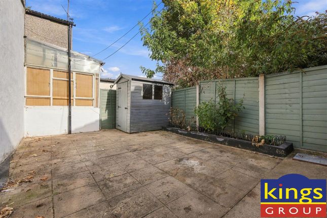 64, Hendon Road, London photo 4