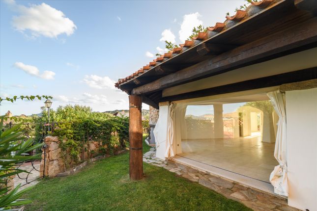 Villa for sale in Porto Rotondo, Sassari, Sardinia, Italy