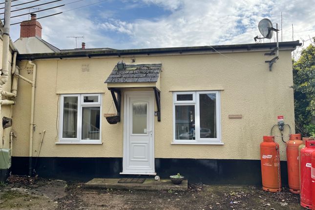 Thumbnail Bungalow to rent in Abbey Road, Watchet