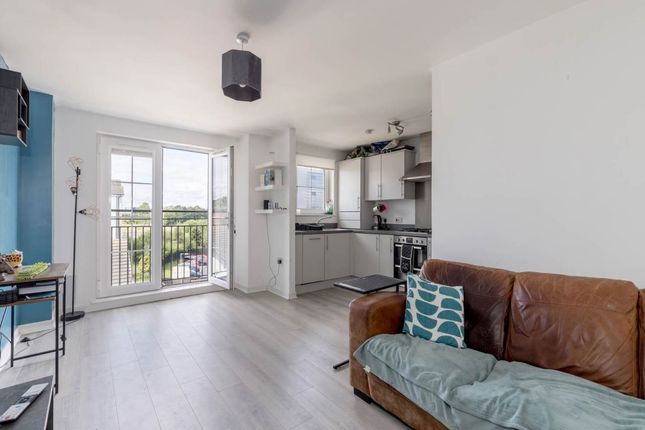 8 (Flat 14), Dauline Road, Dauline Road photo 2