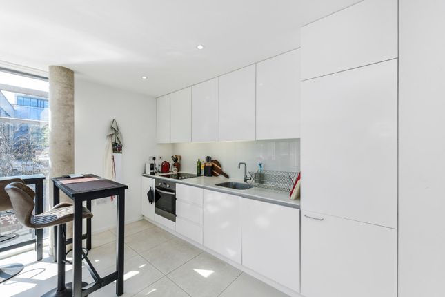 Apartment M4, Nottingham One Entrance D, Canal Street, Nottingham photo 3