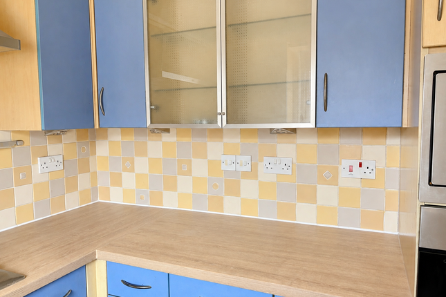 9 Greenacres, Wrefords Lane, Exeter photo 4