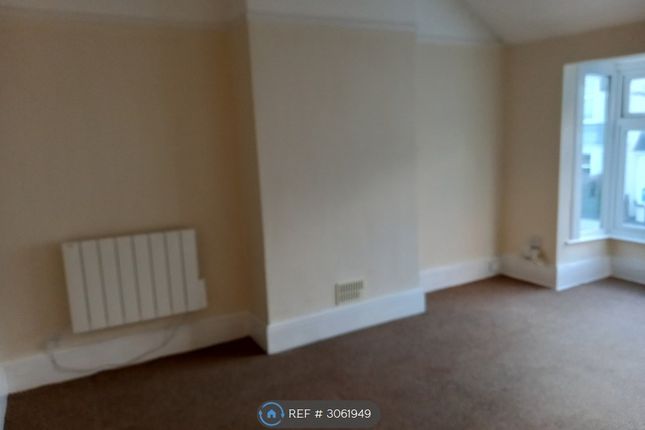 Westminster Drive, Westcliff-On-Sea photo 5