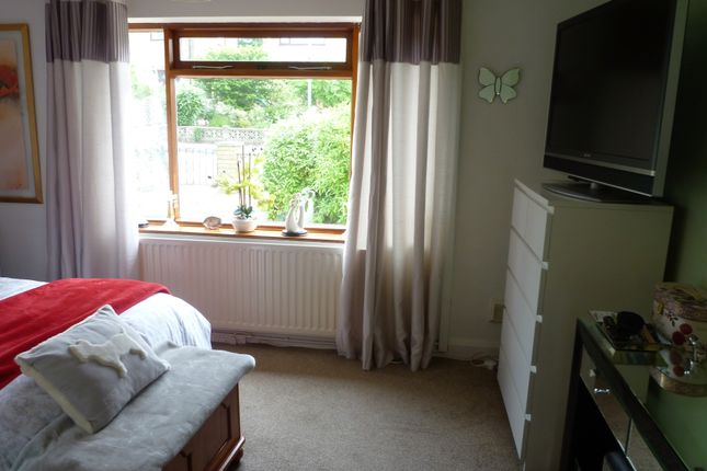 17, Fenton Avenue, Swadlincote photo 3