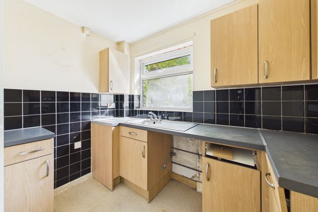 Flat 2, 2 Cypress Avenue, Sheffield photo 4