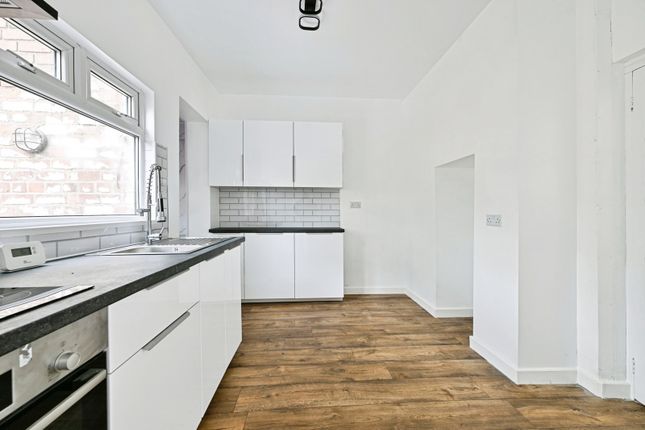 Linden Street, Nottinghamshire photo 3