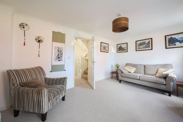 2 Backworth Court, Newcastle Upon Tyne photo 4