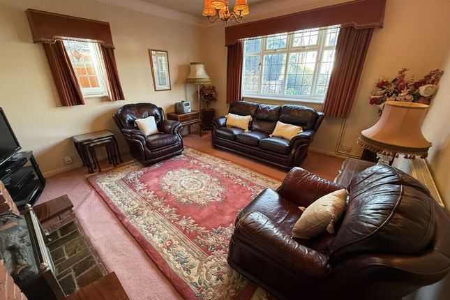 53, Thurnview Road, Leicester photo 2