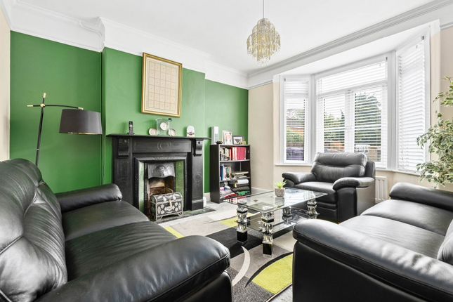 63 Upper Tilehouse Street, Hitchin photo 3