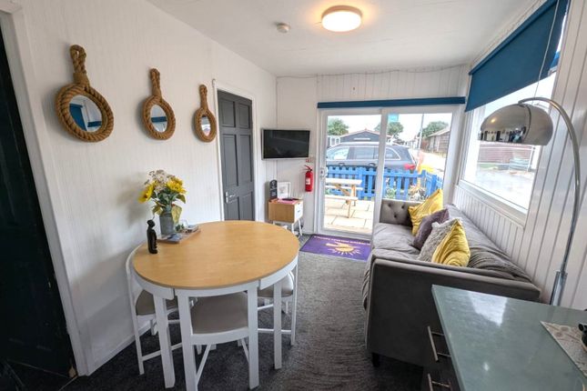 83A Fifth Avenue, South Shore Park, Wilsthorpe YO15, Bridlington photo 4