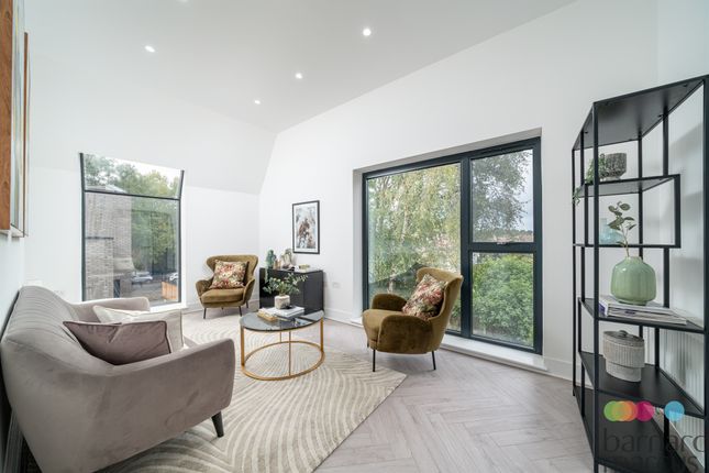 Plot 22, Powys Mews, Palmers Green, London, N13 photo 3