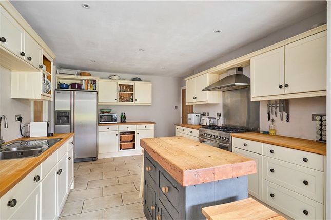 Kisdon, 20, Halstead Drive, Ilkley photo 4