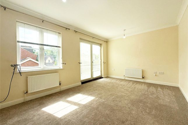 6, Hercules Road, Woodbridge photo 2