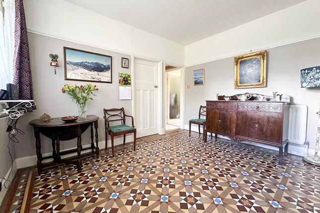 Hill Rise, 65 Ladderedge, Leek photo 4