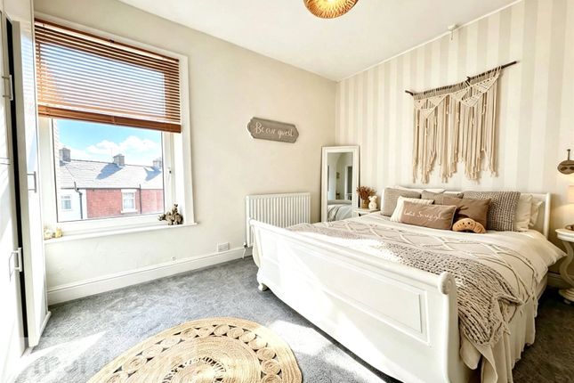 9, Maple Street, Blackburn photo 2