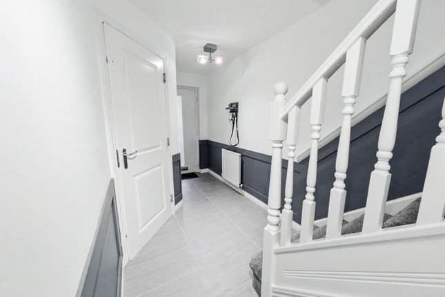 38, Auchenkist Place, Kilwinning photo 2