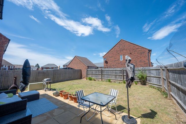 26 Laxton Way, Alcester photo 2