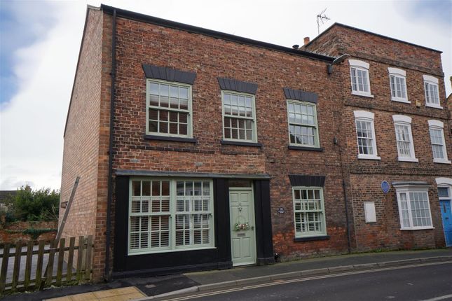 4-bed house on Nutbrown House, 10, Bridgegate, Howden, £425,000