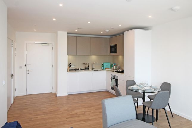 Flat 8 Lacewood Apartments, 4, Timberyard Street, Deptford photo 2