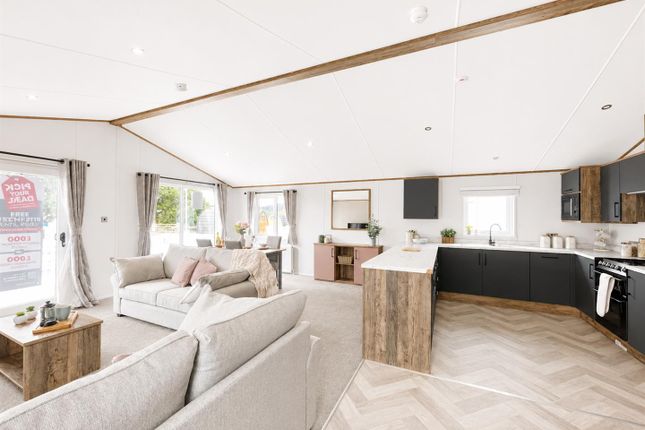 Willerby Horsham, Birchington Vale Holiday Park, Shottendane Road, Birchington photo 2