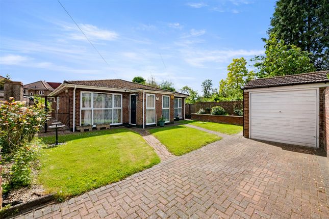 Thumbnail Semi-detached house for sale in Haven Close, Hayes