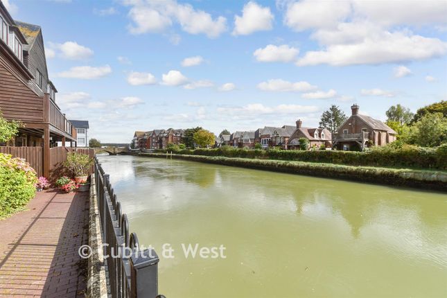 24, Nineveh Shipyard, Arundel photo 2