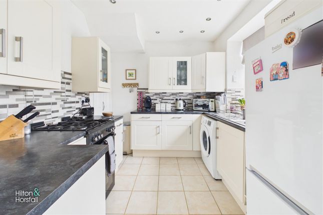 28, Pendle Street, Barrowford photo 4