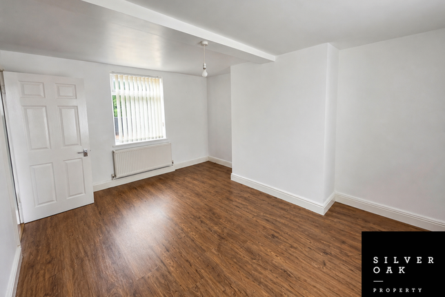 52 Brynmelyn Avenue, Llanelli photo 2