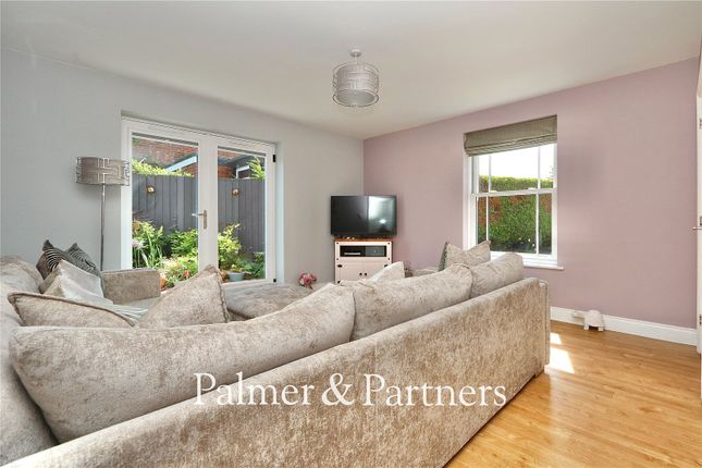 1A River View,, Heathfield Road, Suffolk photo 4